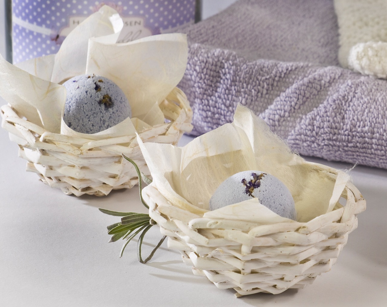 How to Make Your Own Custom Bath Salts